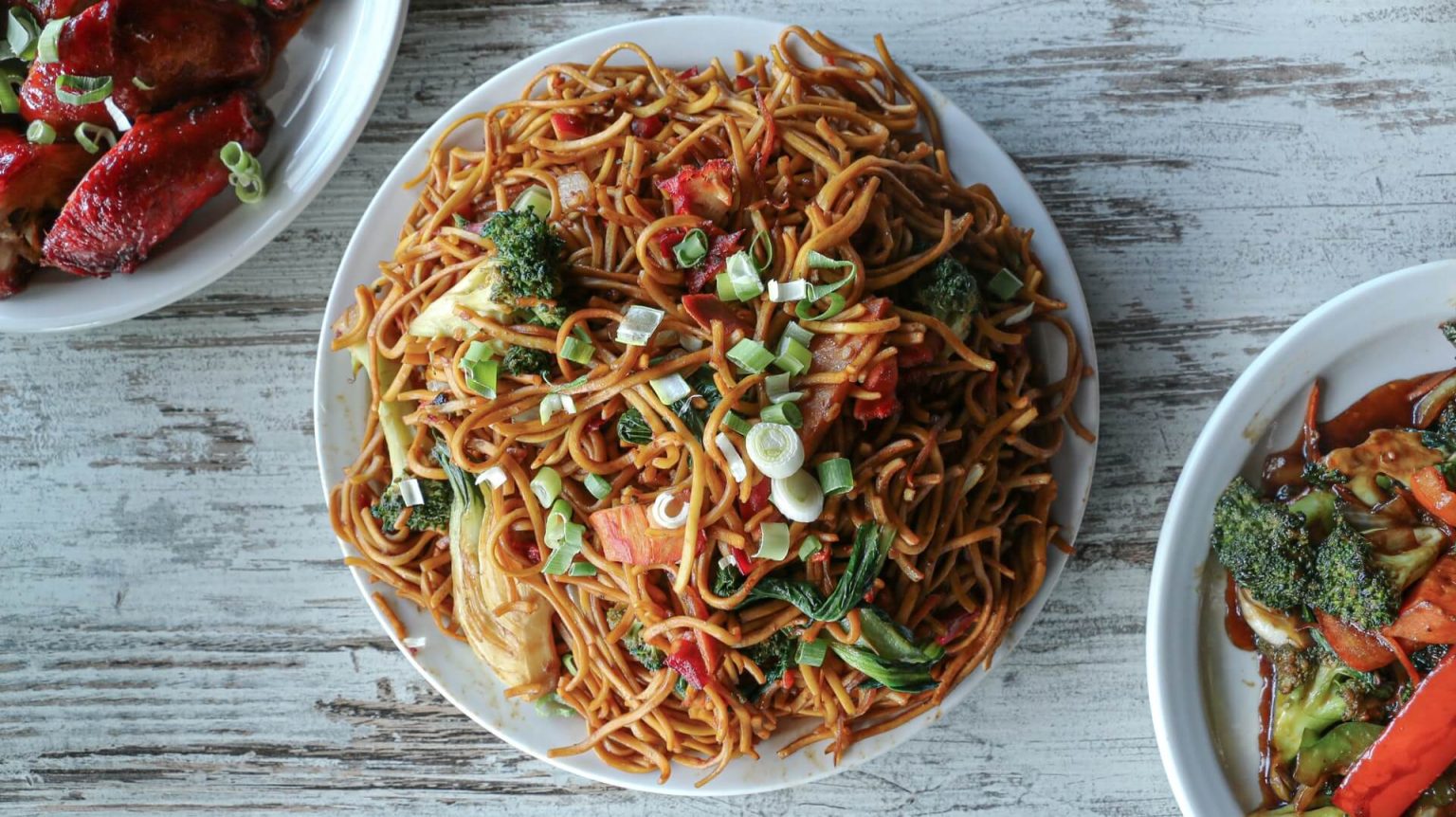 What To Eat With Chow Mein (15+ Sides You Must Try) A Chef